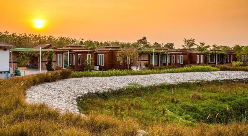 Prew Lom Chom Nam Resort Ban Phan Sadet Nok Εξωτερικό φωτογραφία