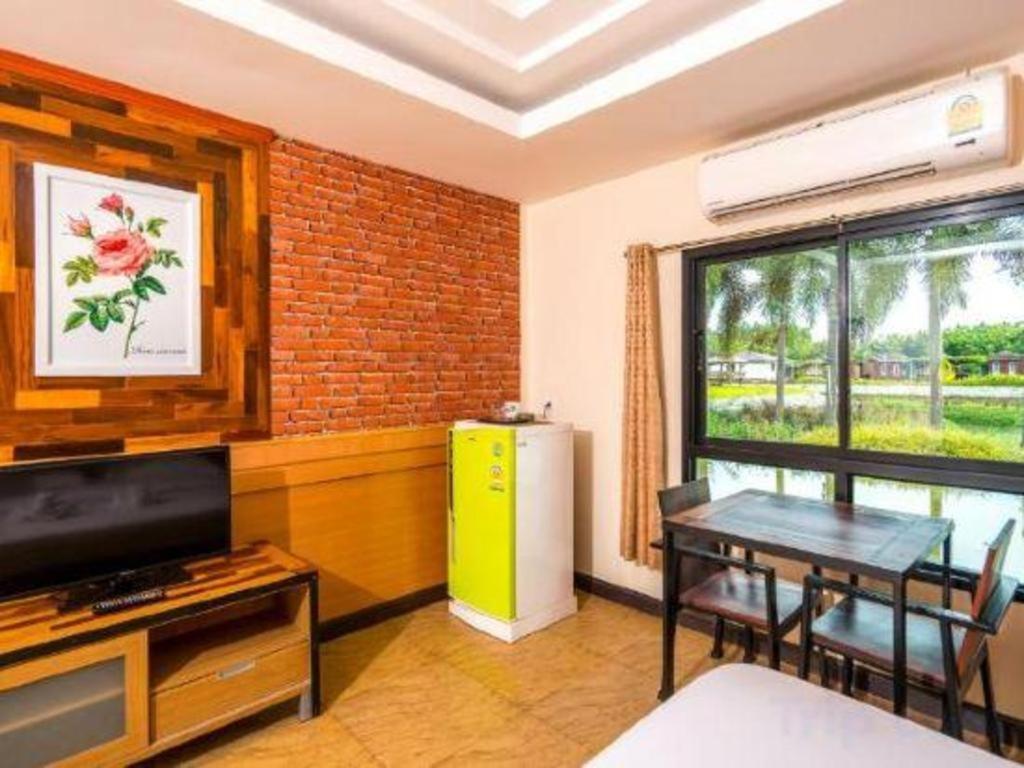 Prew Lom Chom Nam Resort Ban Phan Sadet Nok Εξωτερικό φωτογραφία