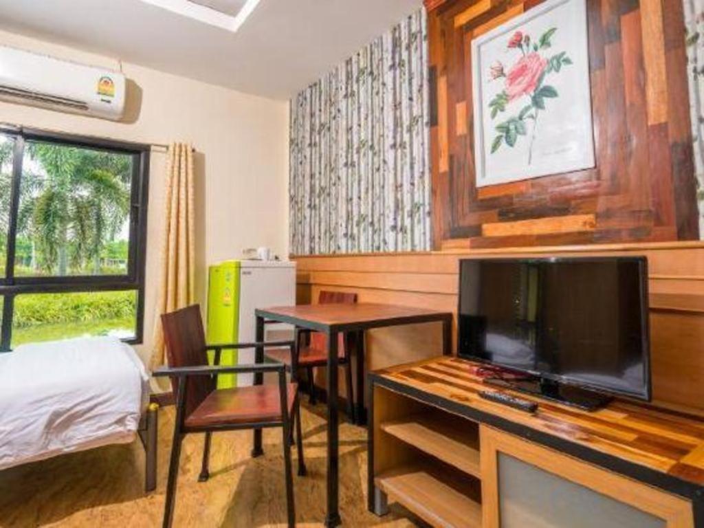 Prew Lom Chom Nam Resort Ban Phan Sadet Nok Εξωτερικό φωτογραφία